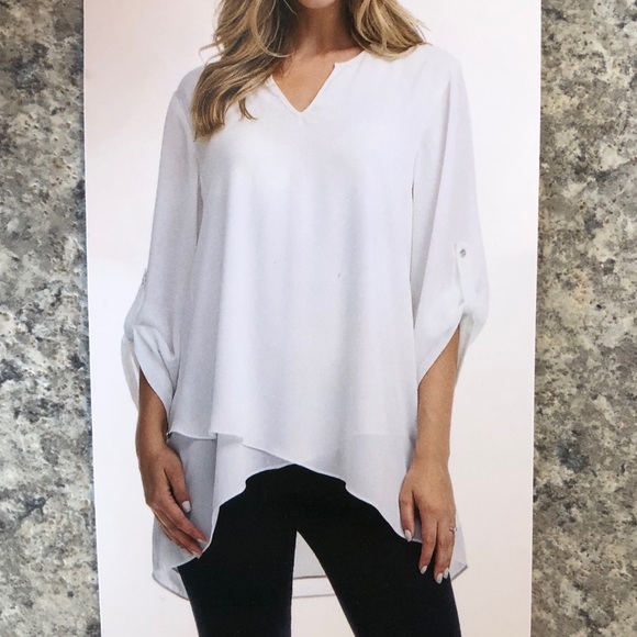 Cristina B Tops - Cristina B flowy top